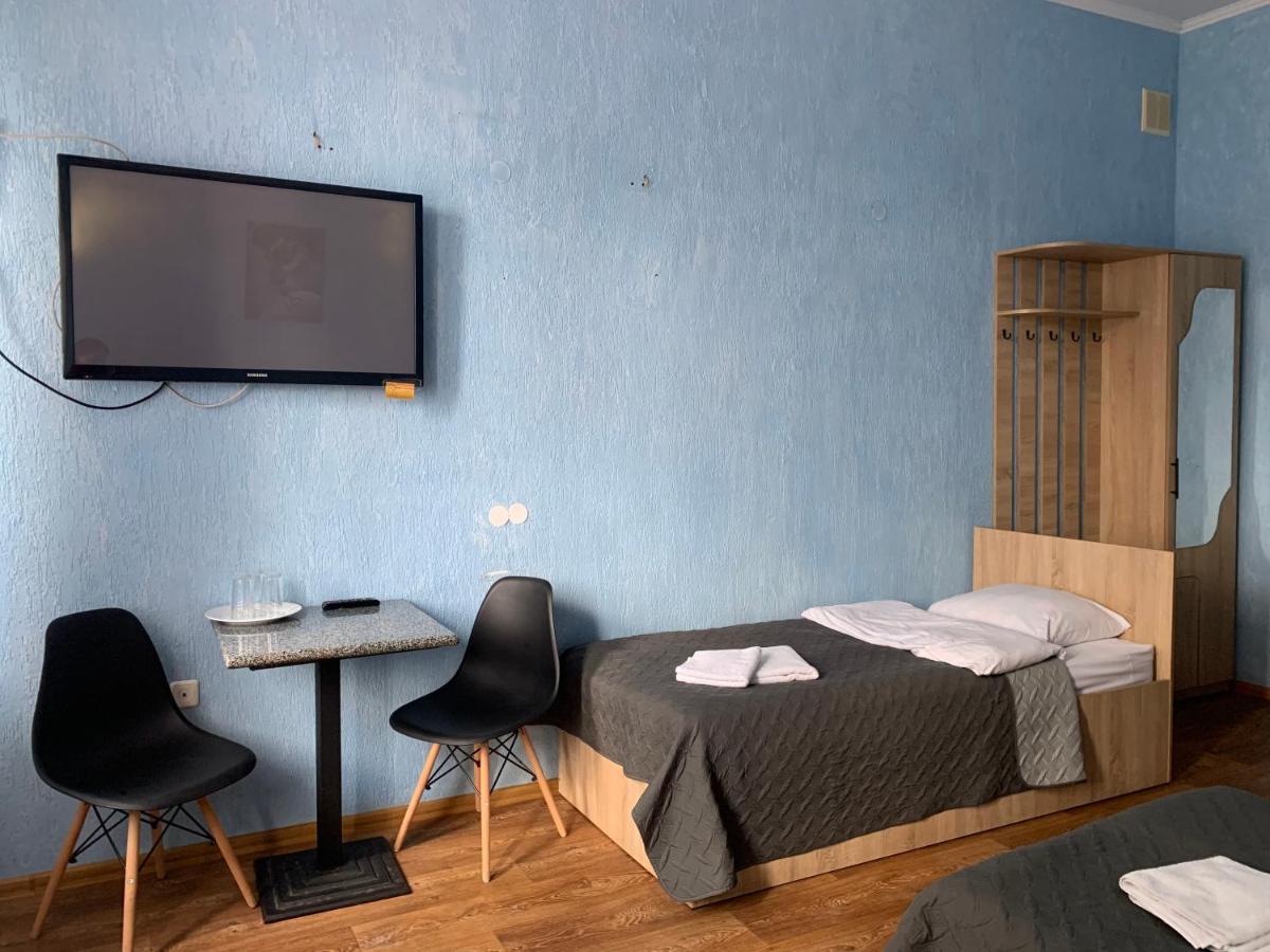 Hotel Femina Jytomyr Extérieur photo