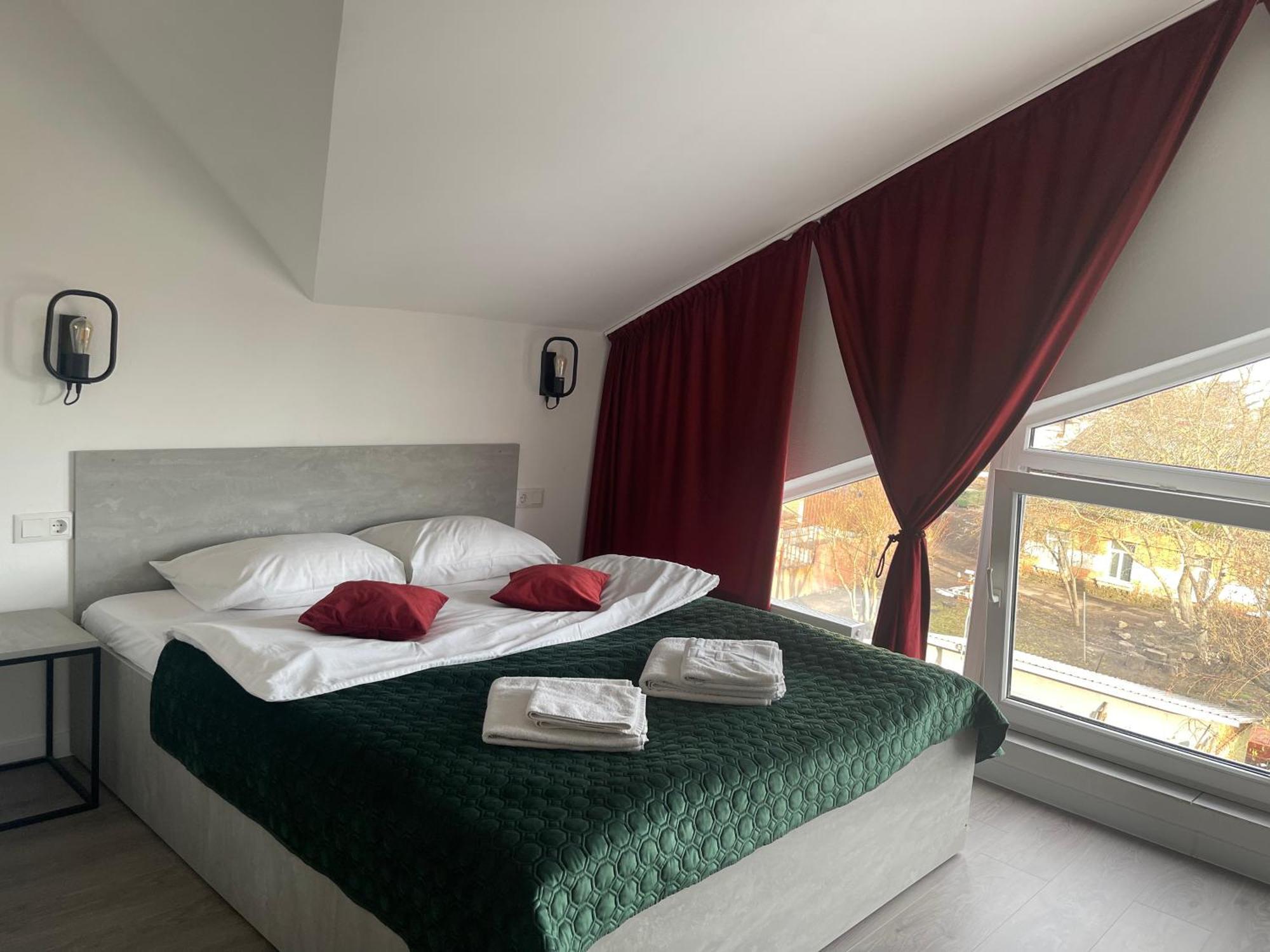 Hotel Femina Jytomyr Extérieur photo