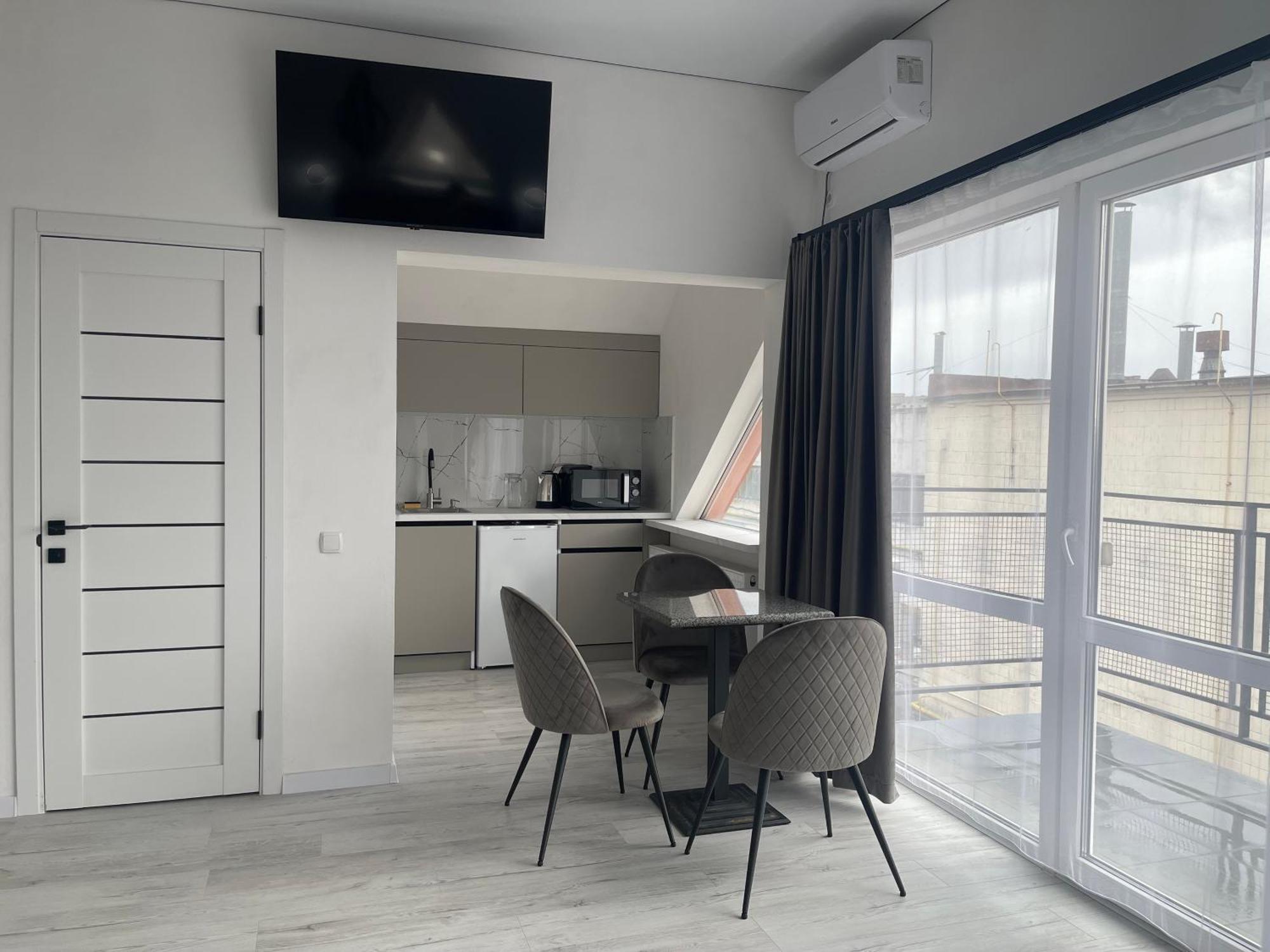 Hotel Femina Jytomyr Extérieur photo