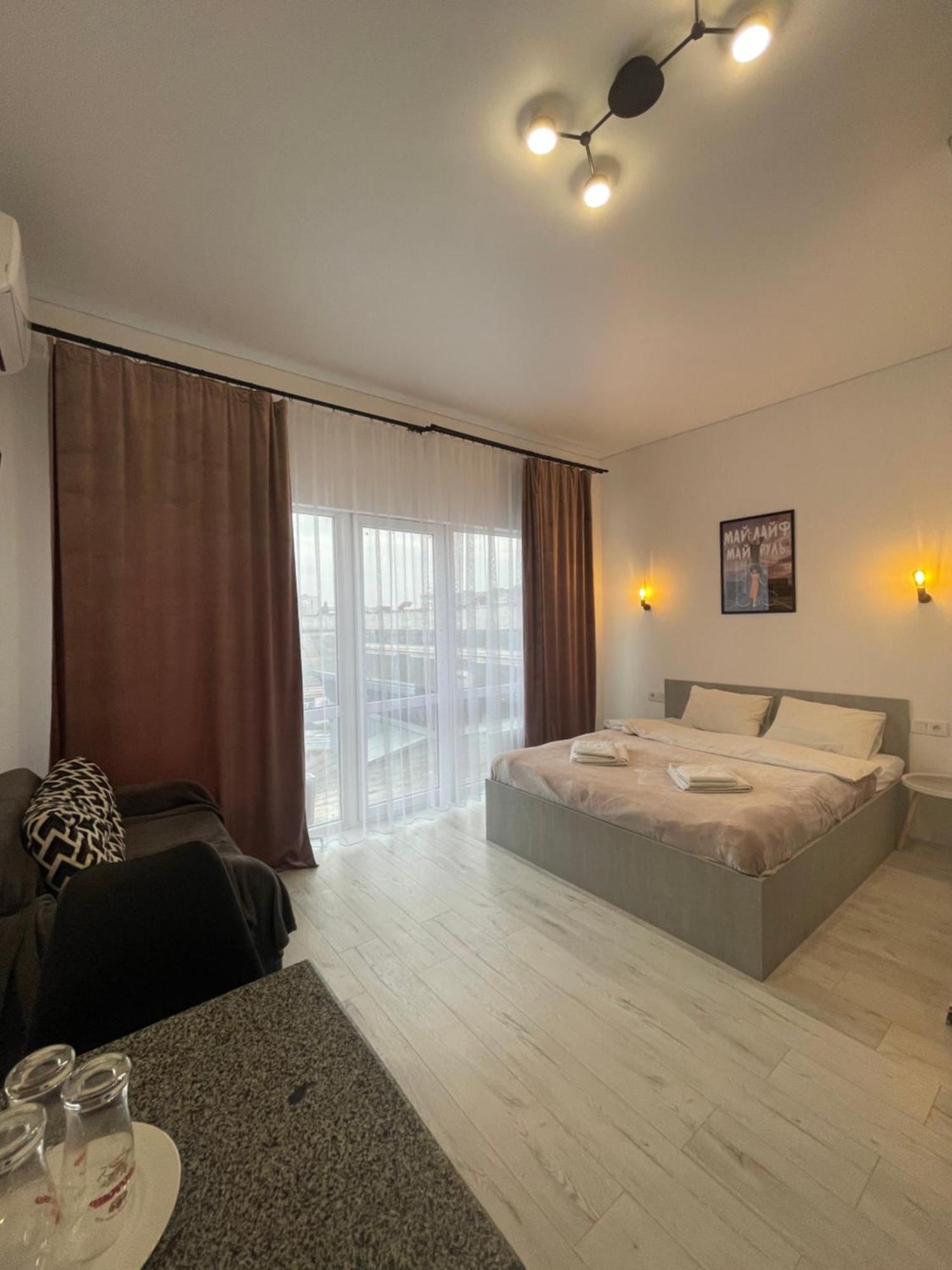 Hotel Femina Jytomyr Extérieur photo