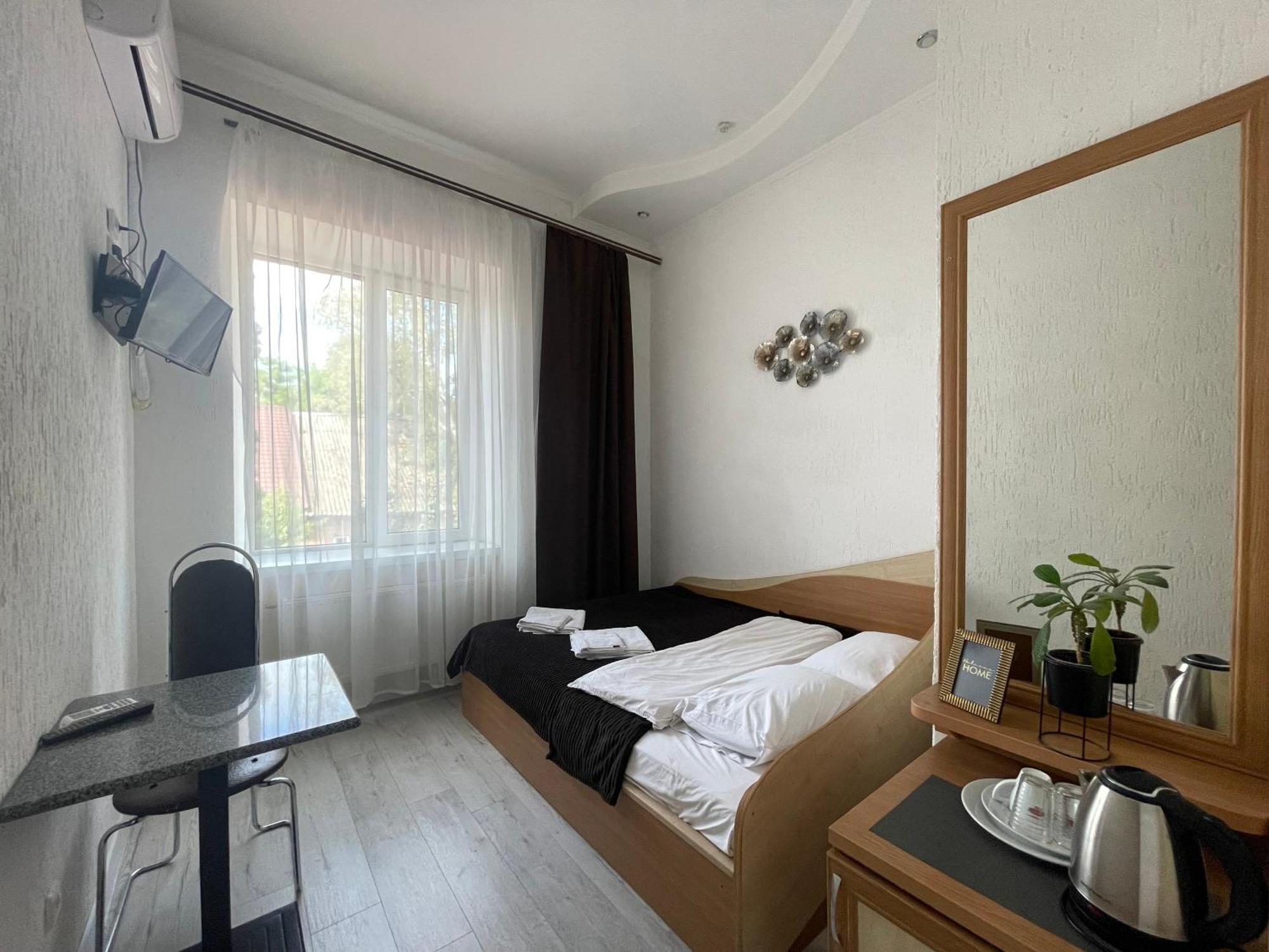 Hotel Femina Jytomyr Extérieur photo